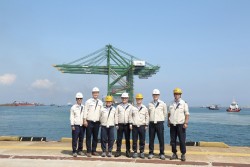 doosan vina completed 12 rmqc cranes for bmct india