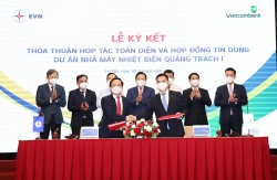 signing a credit contract for quang trach 1 thermal power project
