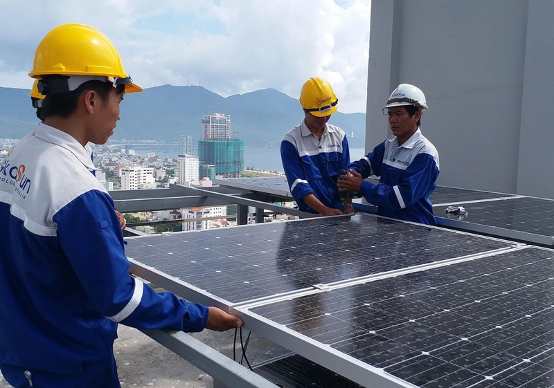 Establishment project for roof solar power development in Da Nang city