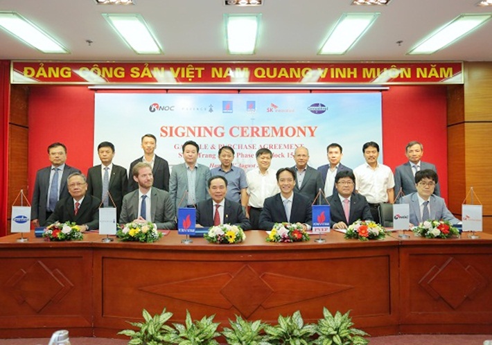 Signing the Gas Purchase Agreement from Su Tu Trang Field (phase 2A)