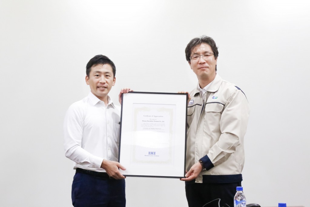 Doosan Vina nhận chứng nhận về ‘chất lượng và năng lực cấp thiết bị’ từ Tập đoàn IHI