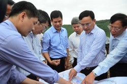 kick off the projects in quang trach power center