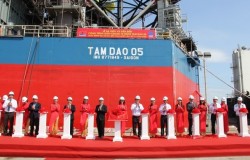Launching the Tam Dao 05 Drilling rig